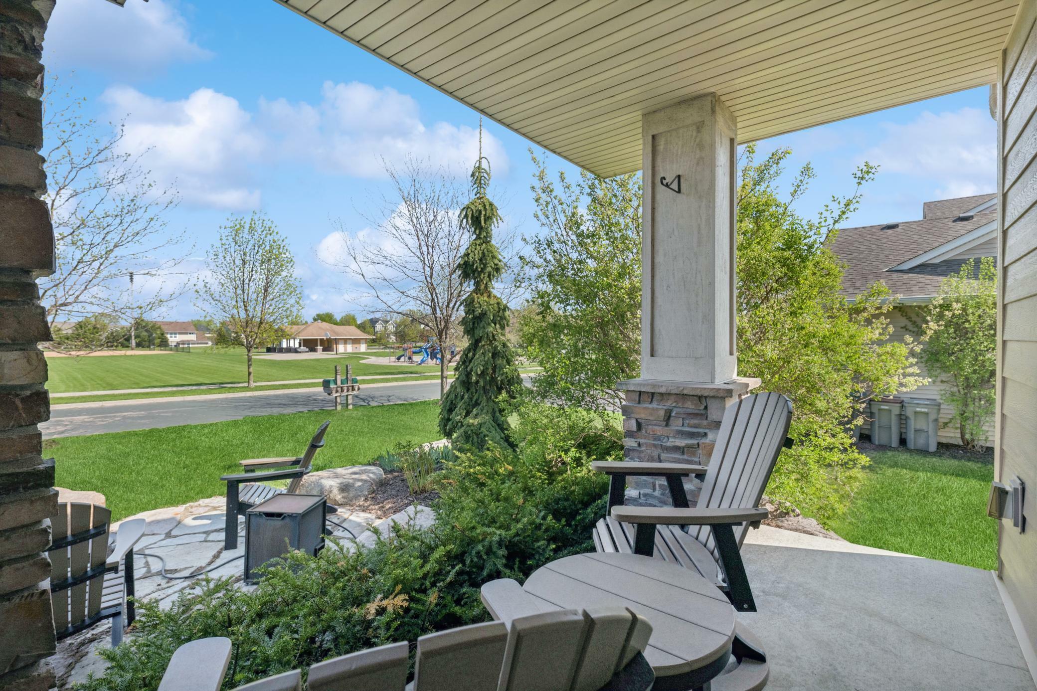 Property Photo: 2570 Fieldstone Drive MN 55386
