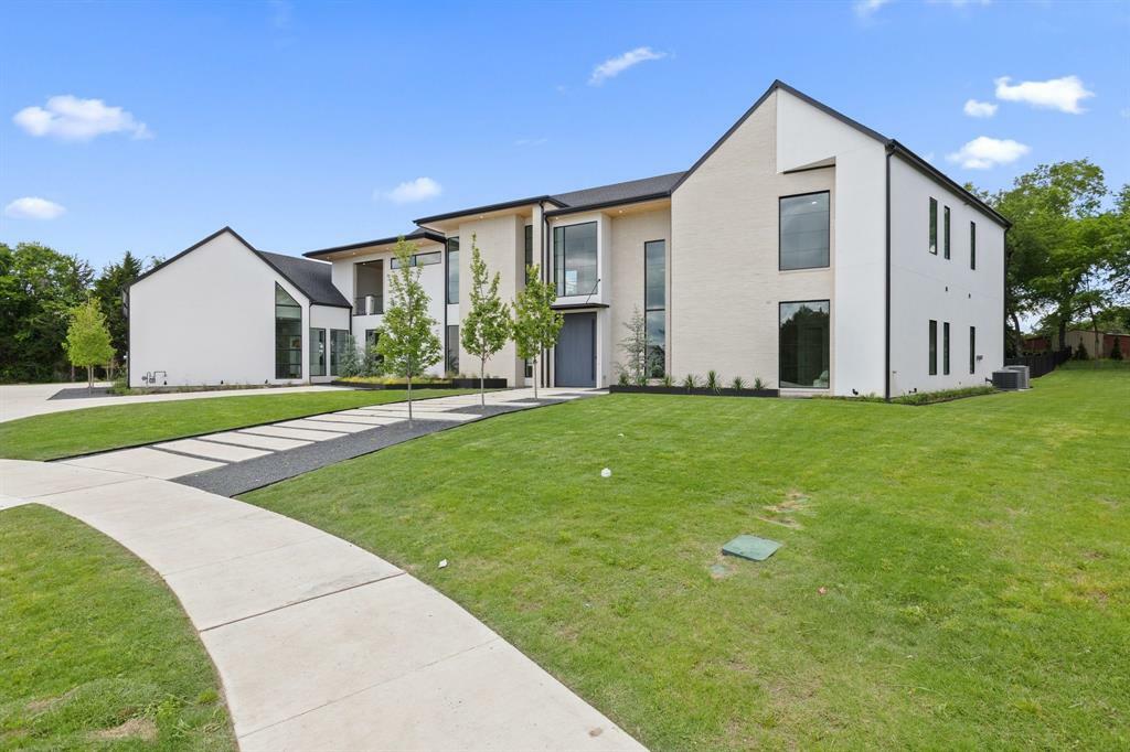 Property Photo: 337 Renaissance Lane TX 75032