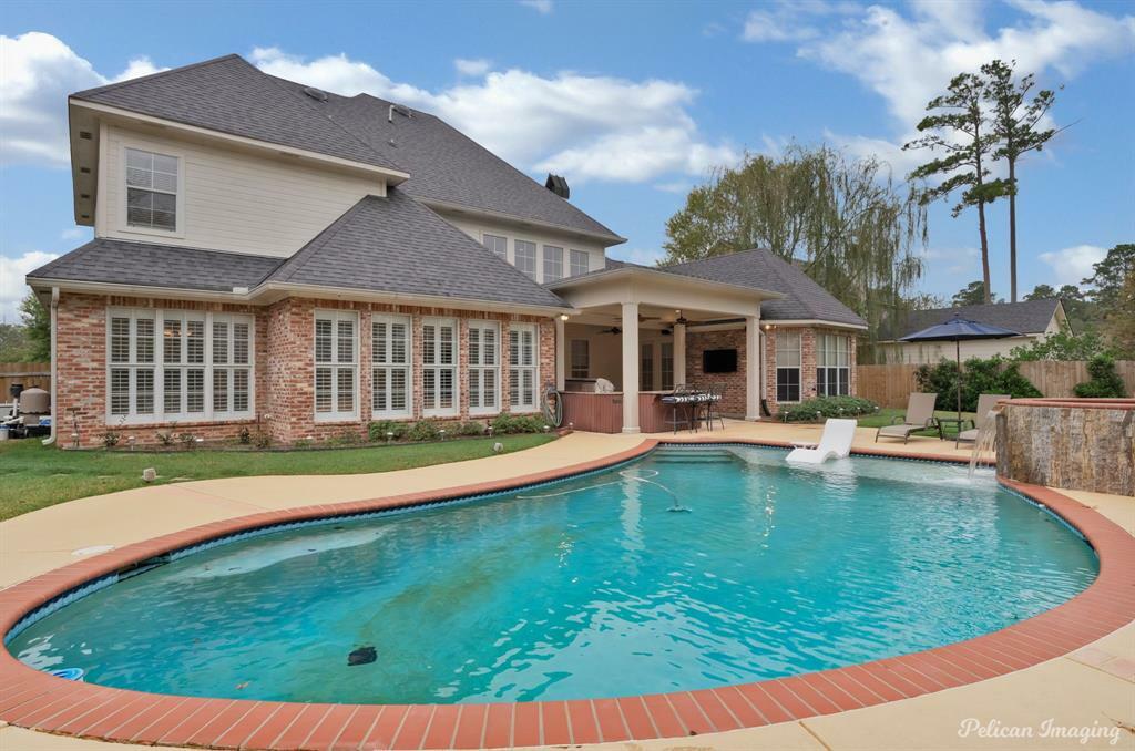 Property Photo: 11911 Longfellow Circle LA 71106
