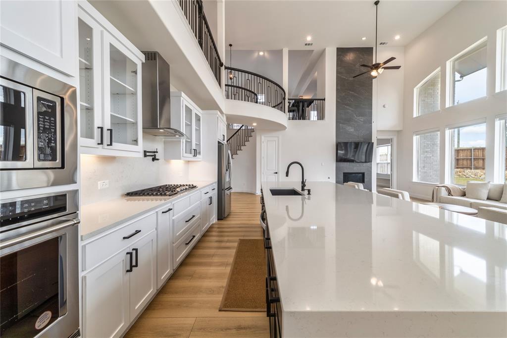 Property Photo: 4506 Sky Harbor Drive TX 75087