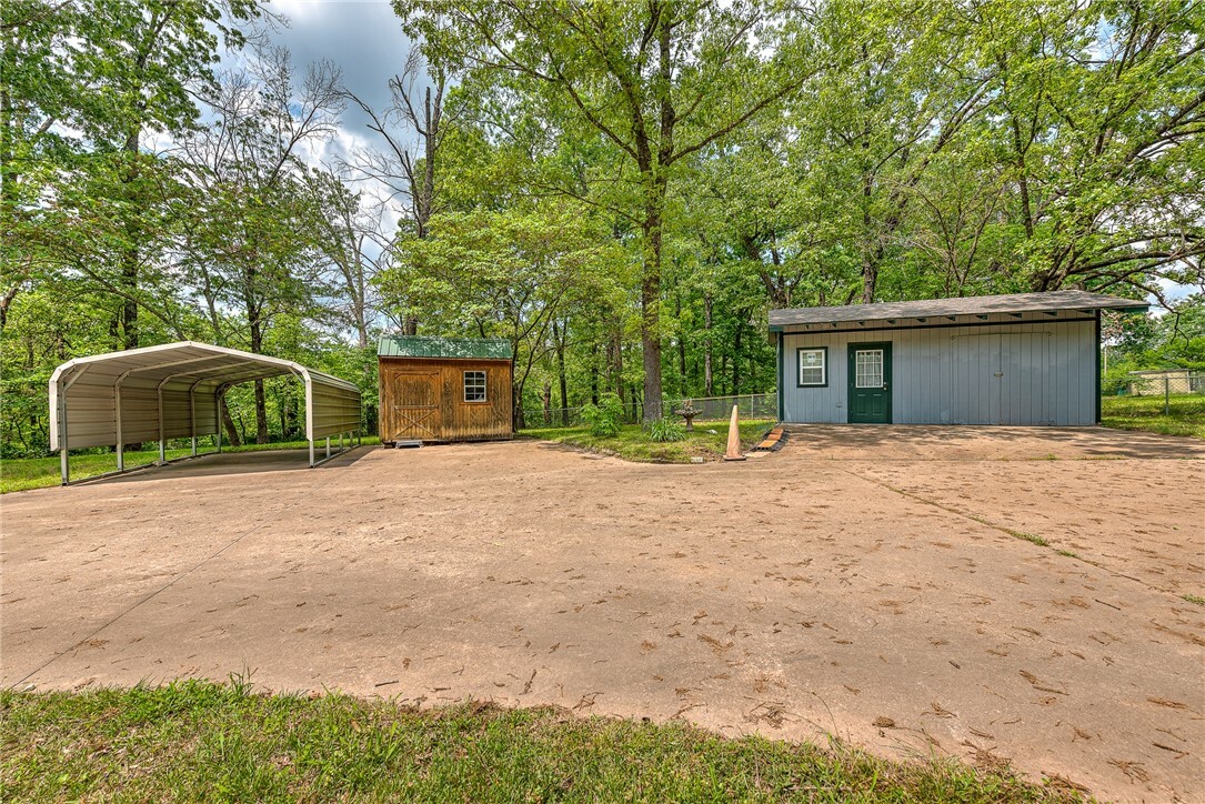 Property Photo: 14454 Woods Lodge Road AR 72756