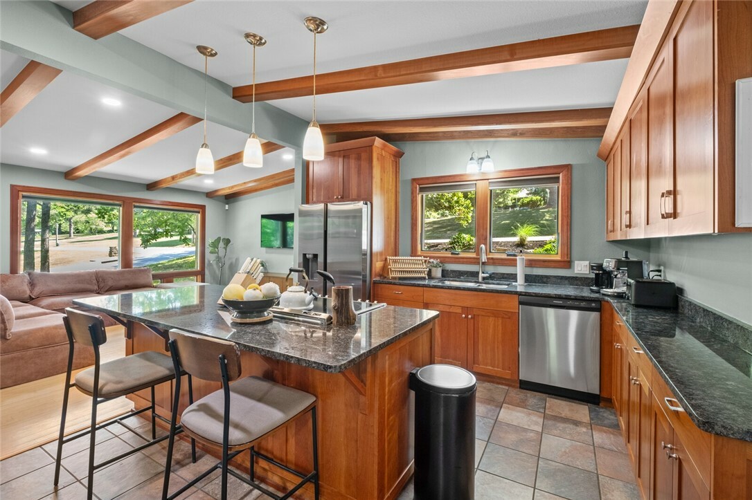 Property Photo: 733 N Crest Drive AR 72701
