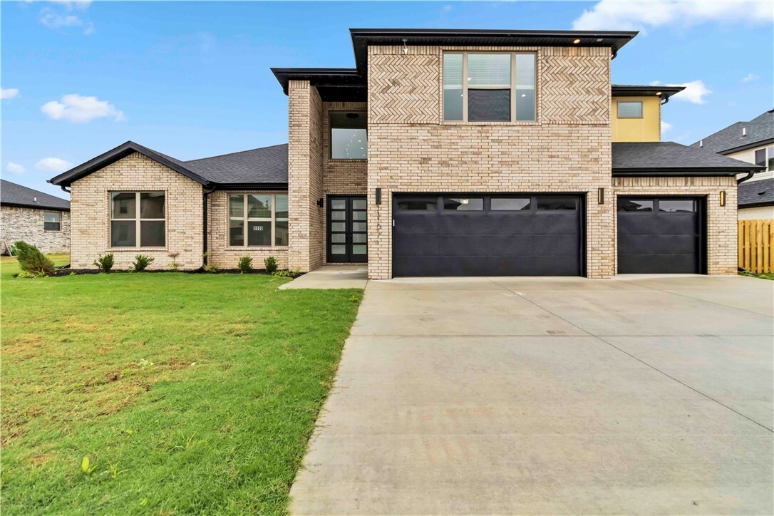 1110 Longbourn Drive  Centerton AR 72719 photo