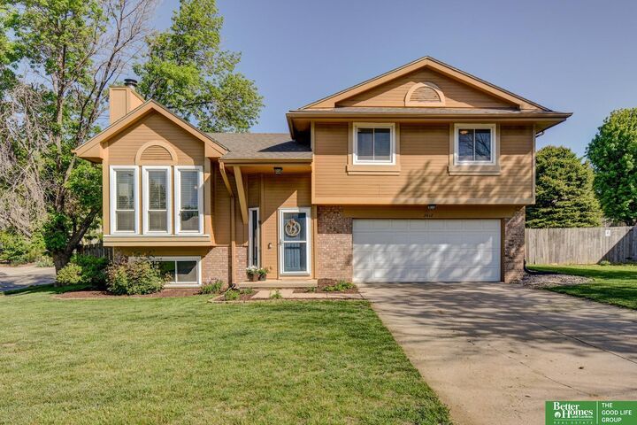 2412 Corn Drive  Papillion NE 68046 photo