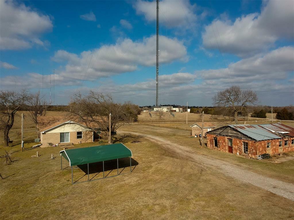 Property Photo: 1420 NE 85th Street OK 73131