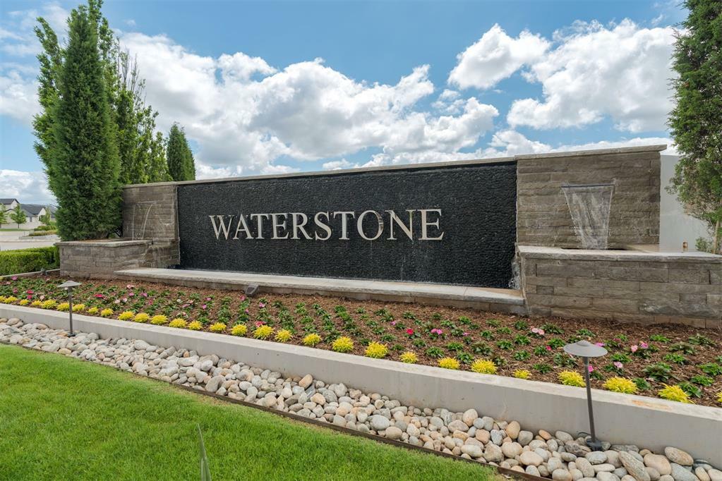 Property Photo: 909 NW 156th Street OK 73013