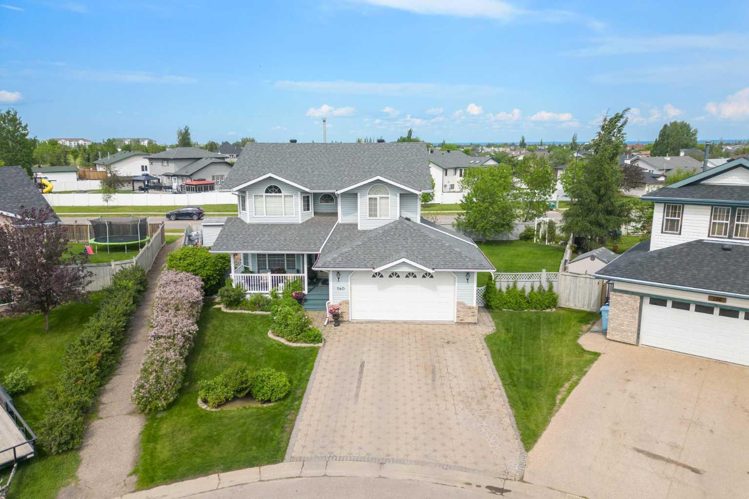 Photo de la propriété: 140 Burton Place AB T9K 1V4