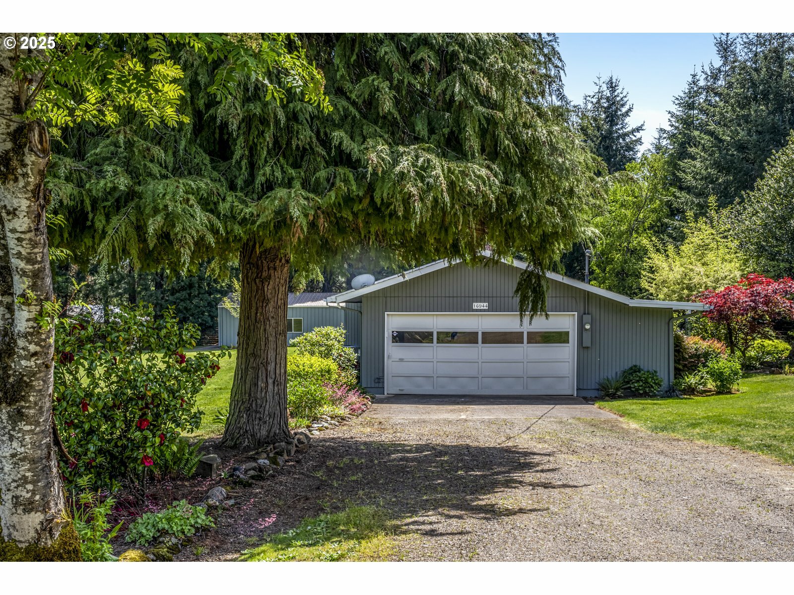 Property Photo: 16944 S Williams Rd OR 97004