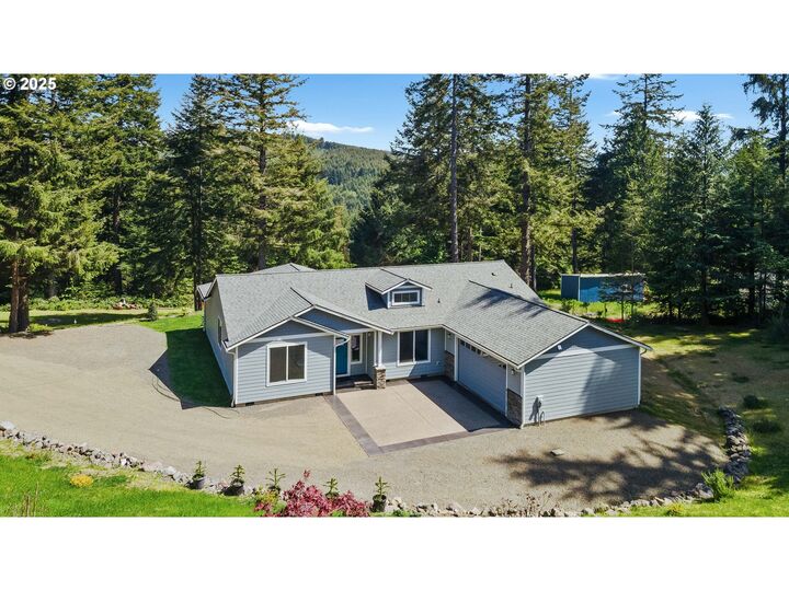 69857 Stage Rd  North Bend OR 97459 photo