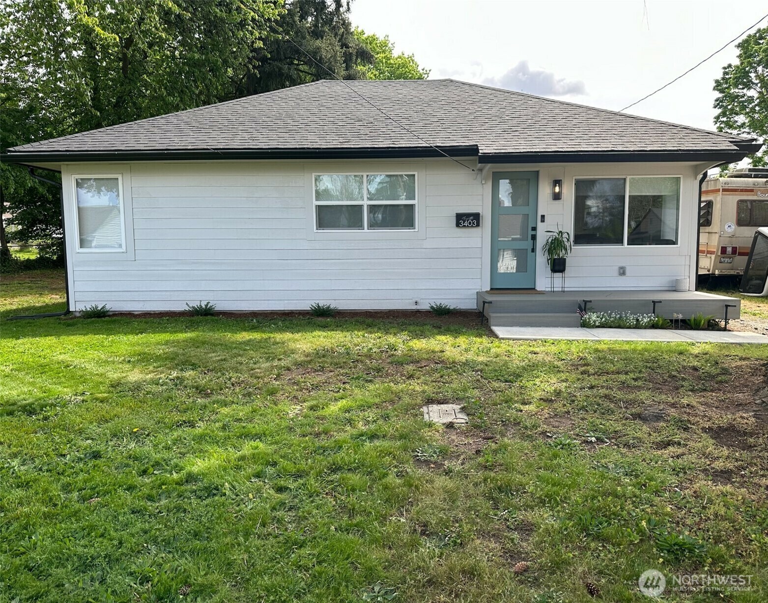 Property Photo: 3403 Xavier Avenue WA 98660