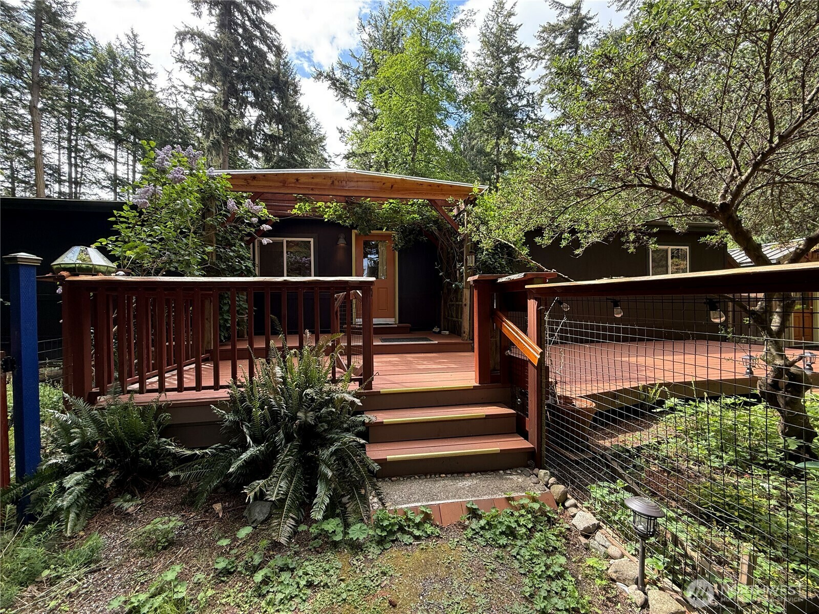 Property Photo: 564 Sunset Avenue WA 98245