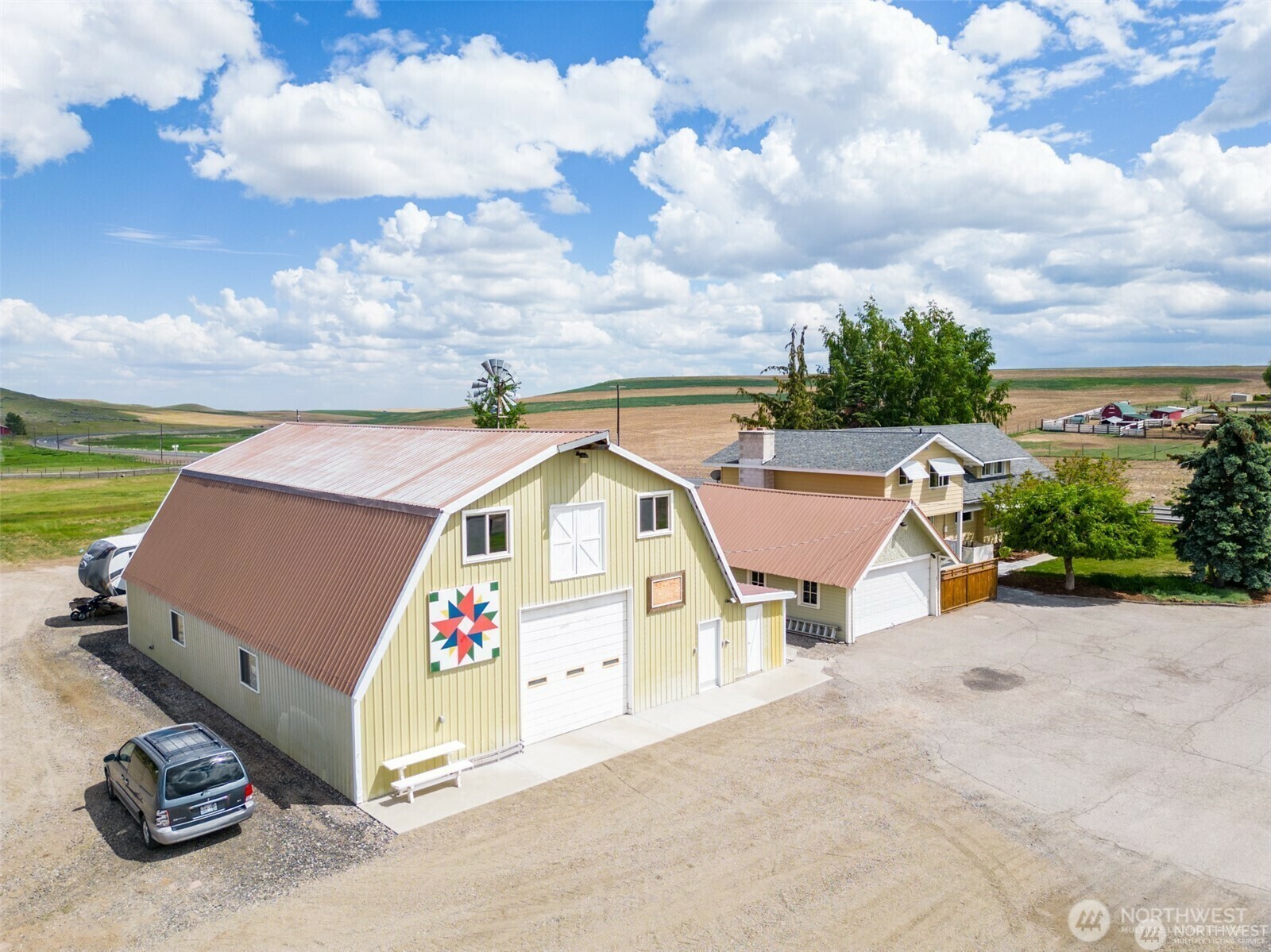 Property Photo: 803 E Poplar Avenue WA 98858