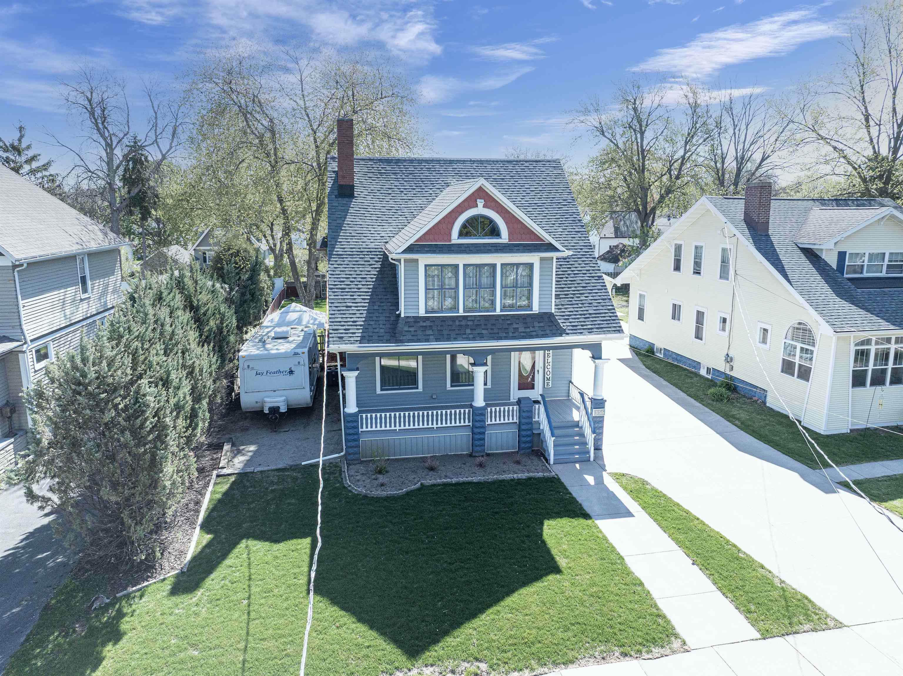 Property Photo: 356 Naymut Street WI 54952-3423