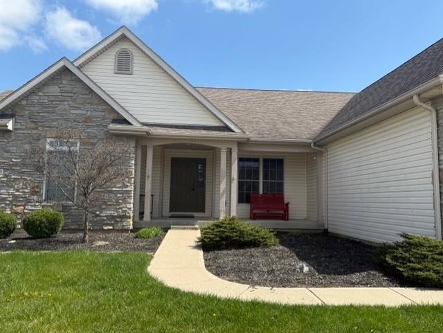 Property Photo: 1103 Lancashire Drive IN 47374