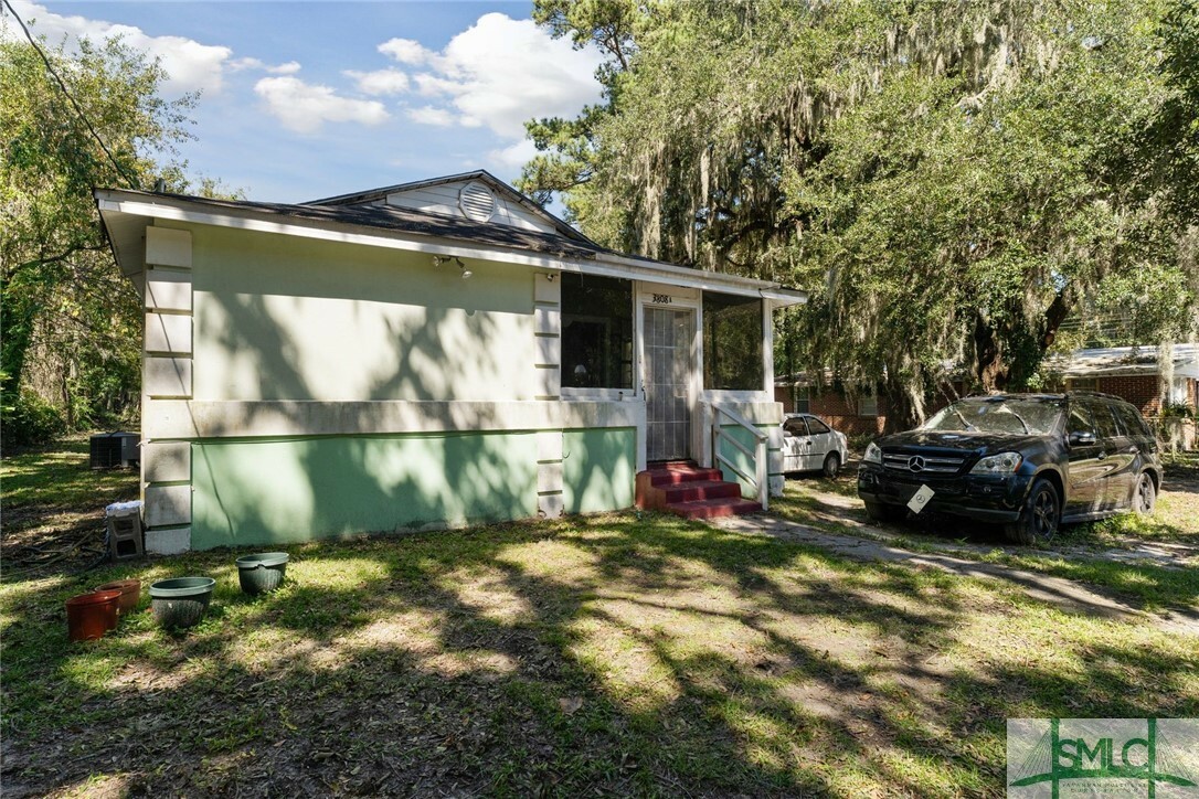 Property Photo:  3808 Elmdale Avenue  GA 31405 