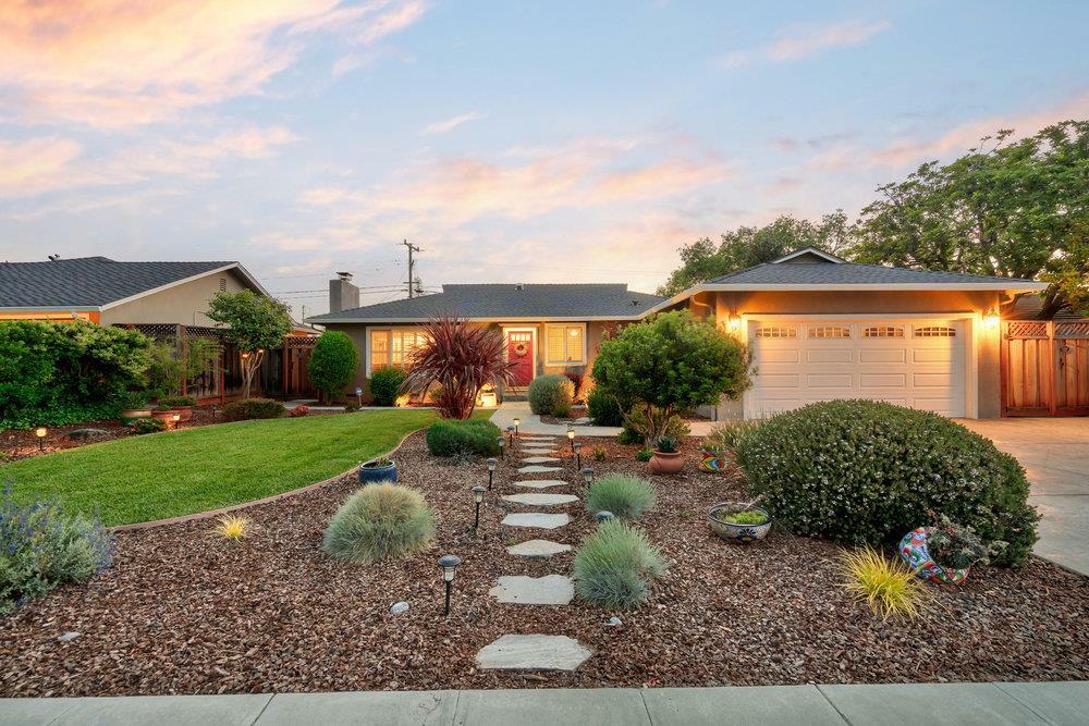 Property Photo: 843 South Genevieve Lane CA 95128