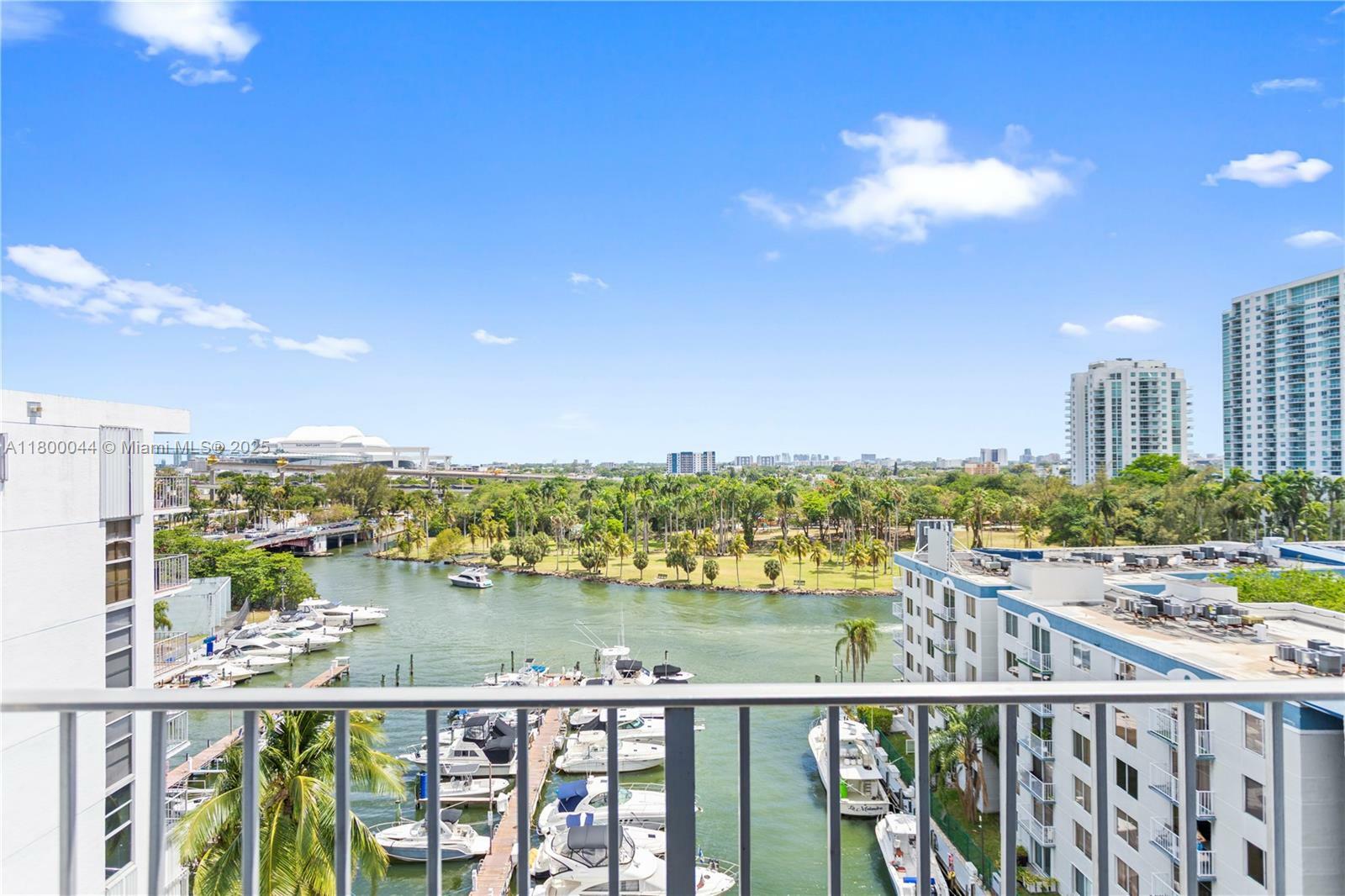 Property Photo: 1700 NW N River Dr 1001 FL 33125