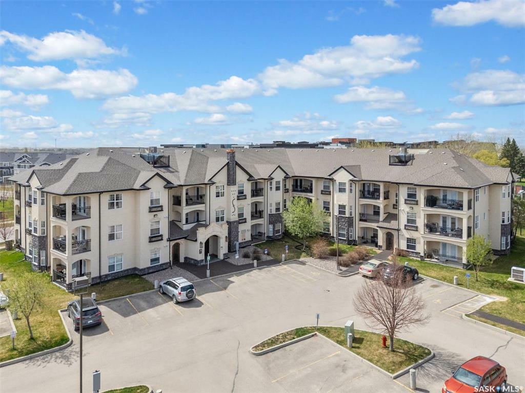 Property Photo: 415 Hunter Road 109A SK S7T 0J7
