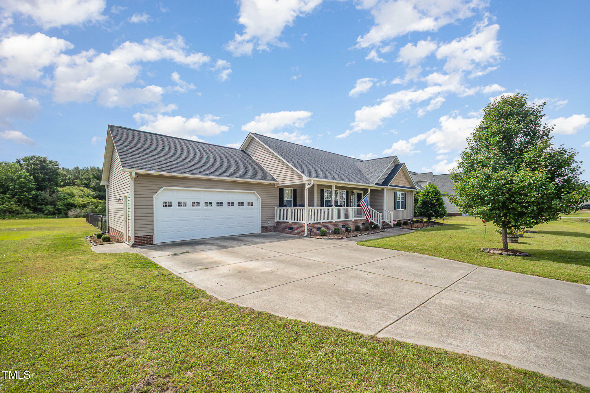 Property Photo: 59 Long Grass Drive NC 27577