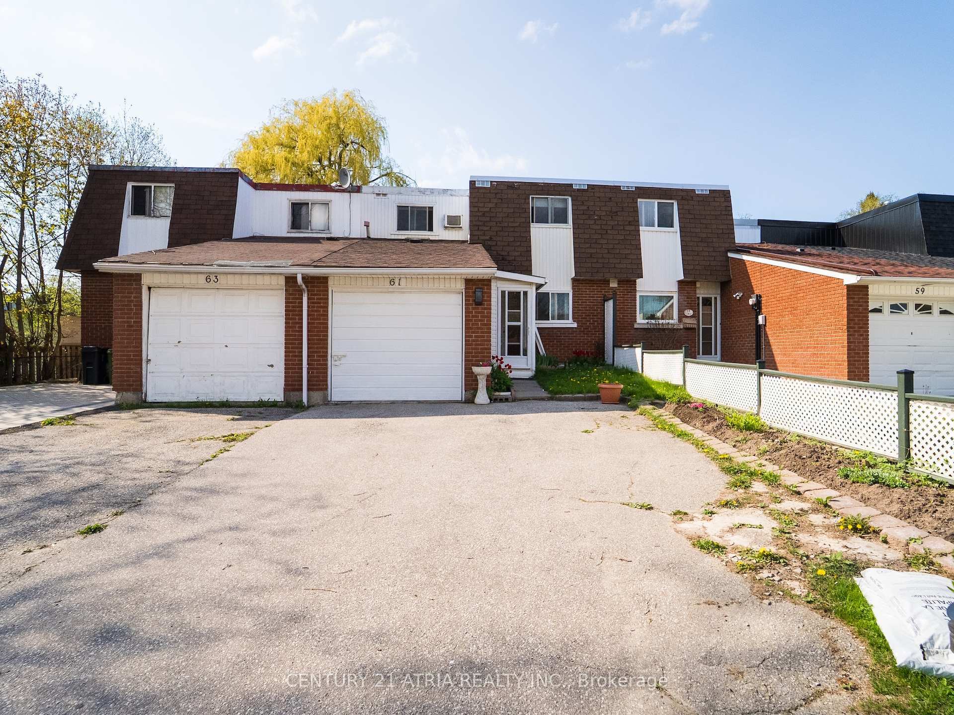 Property Photo: 61 Wiggens Court ON M1B 1K3