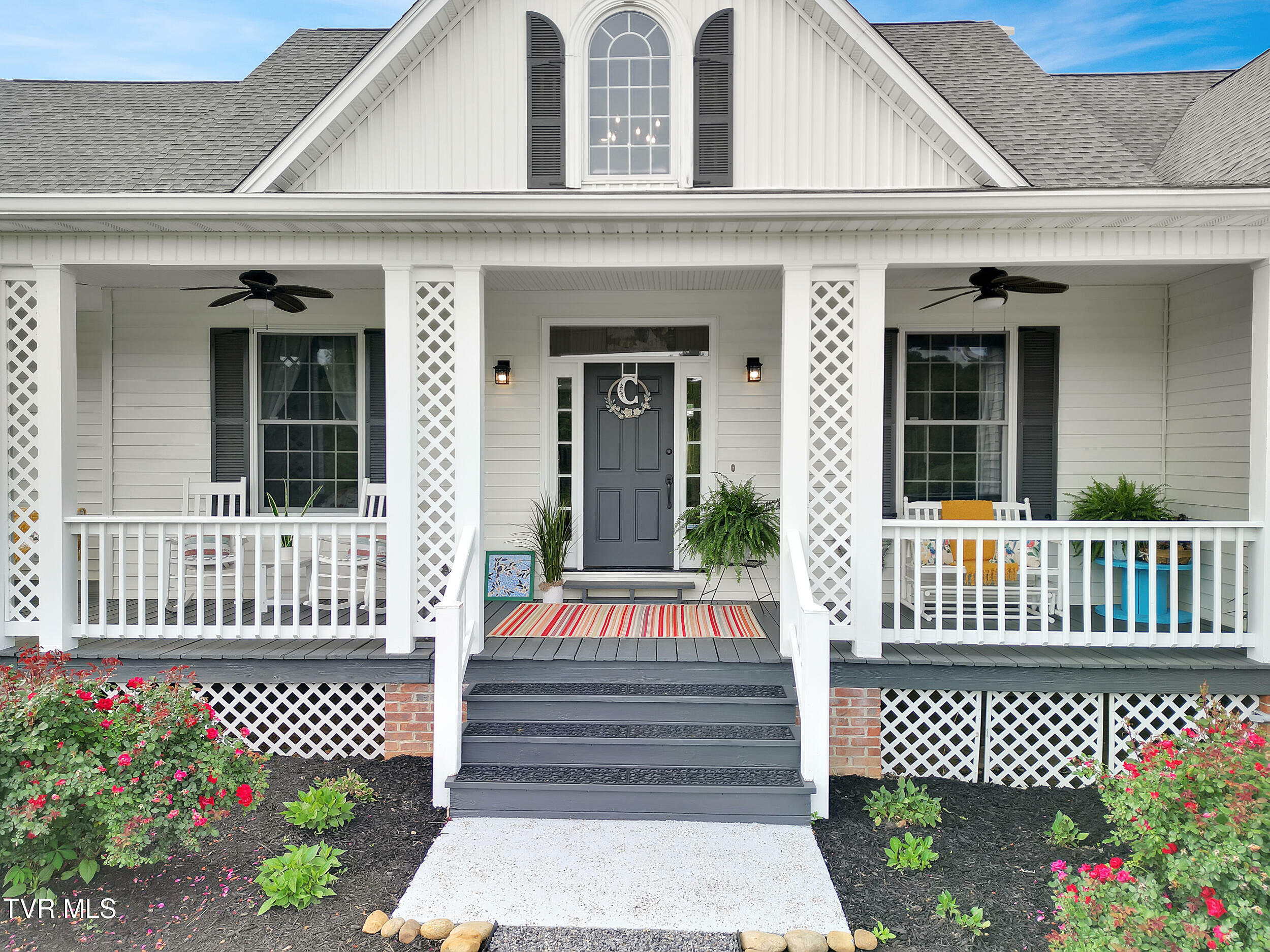 Property Photo:  1905 Martin Road  TN 37681 