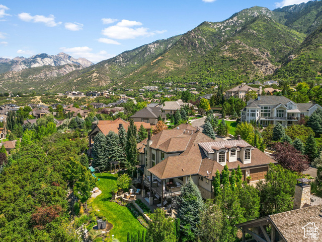 Property Photo: 15 E Snow Forest Ln UT 84092