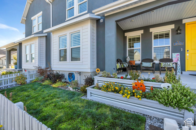 Property Photo: 11512 S Holly Springs Dr UT 84009