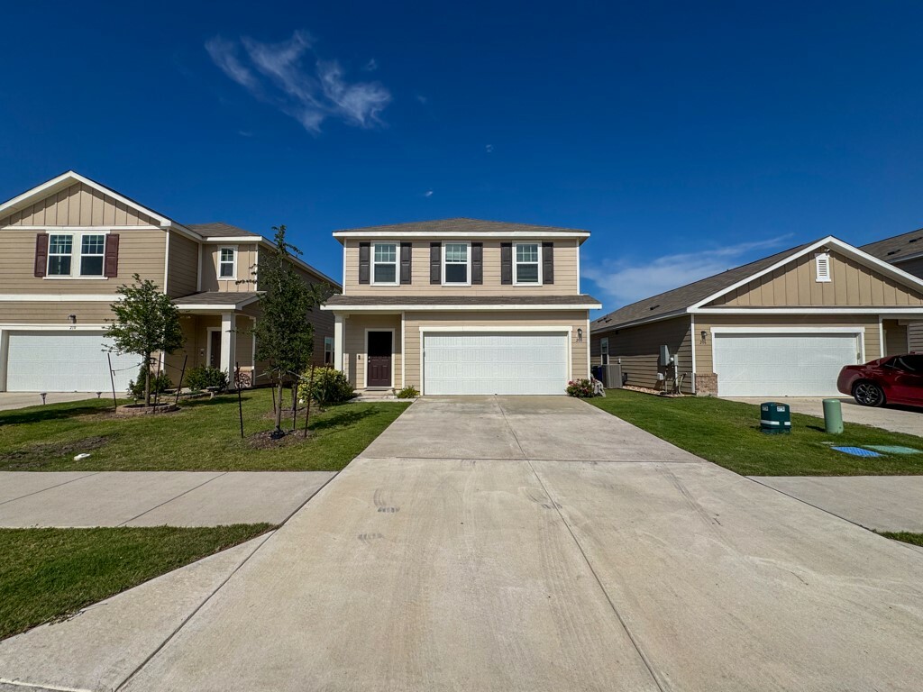 Property Photo: 208 Gemsbok Road TX 78634