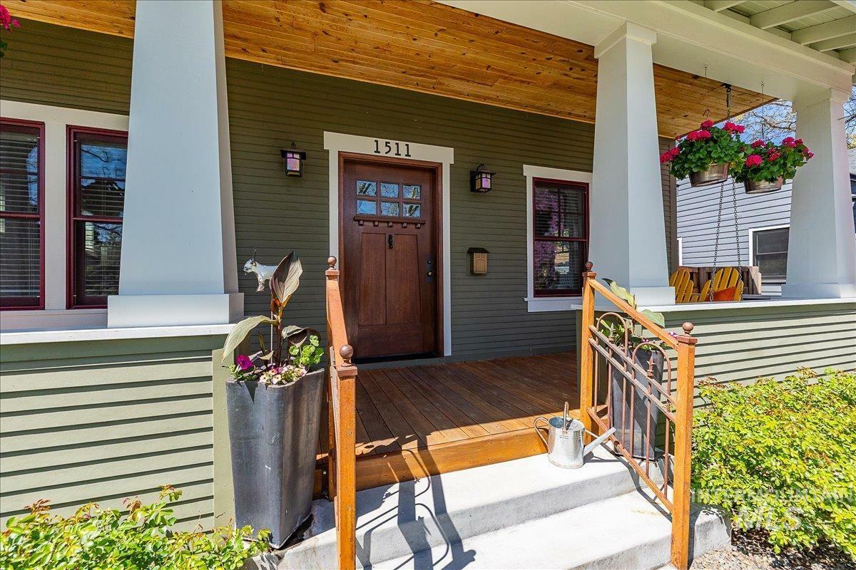 Property Photo: 1511 N 11th St ID 83702