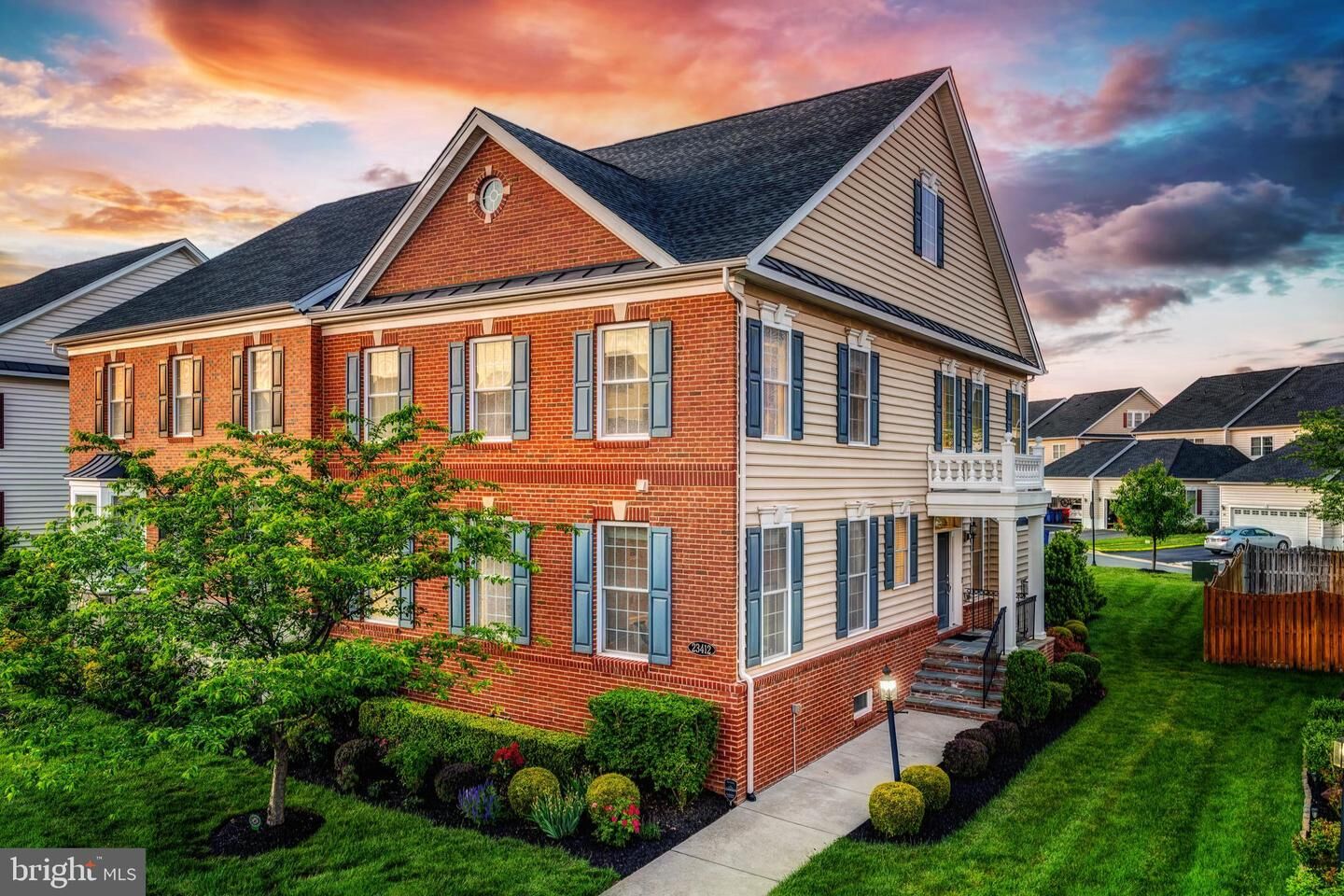 Property Photo: 23412 Longollen Woods Terrace VA 20148