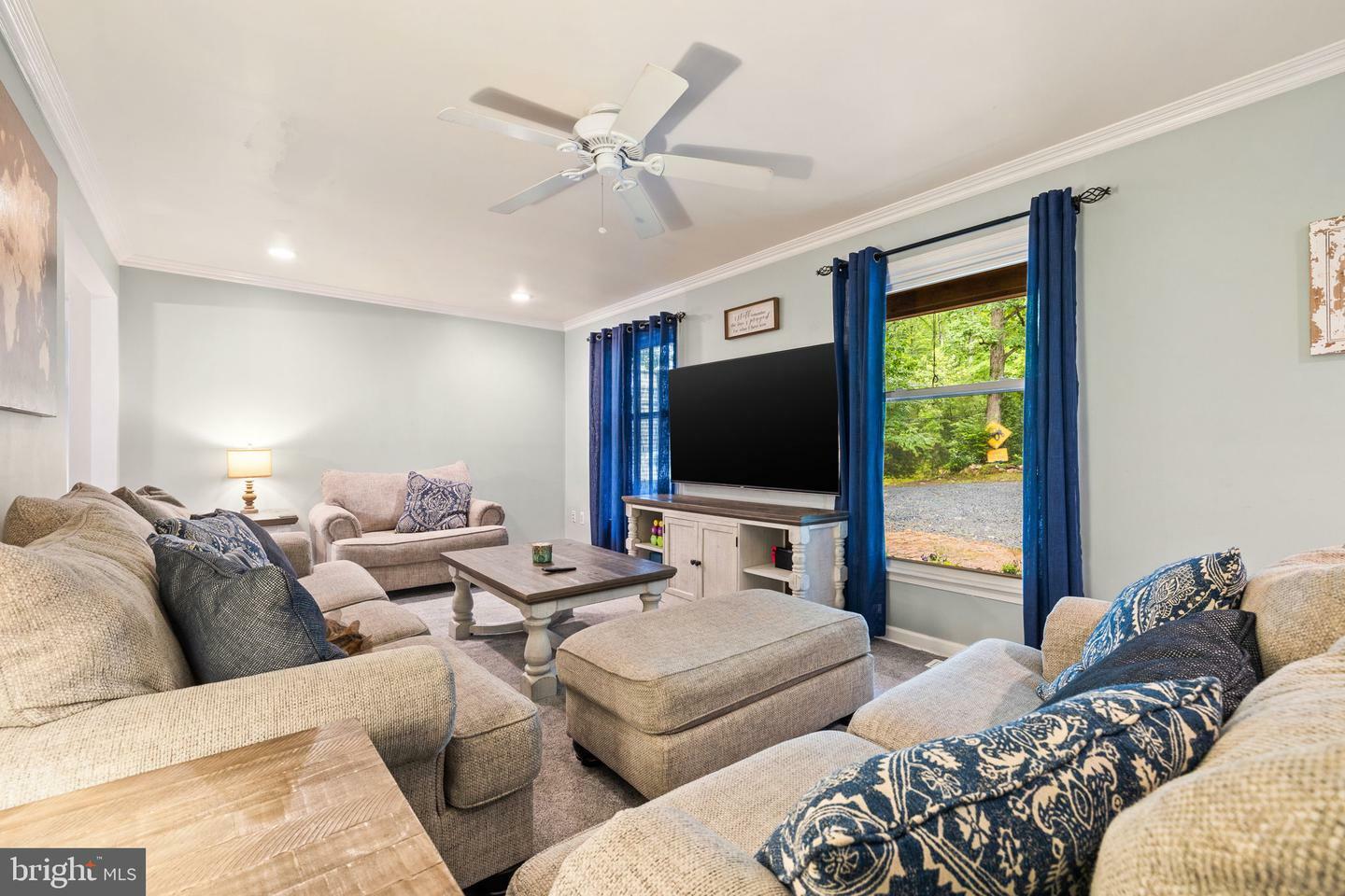 Property Photo:  201 Hartlake Drive  VA 22406 
