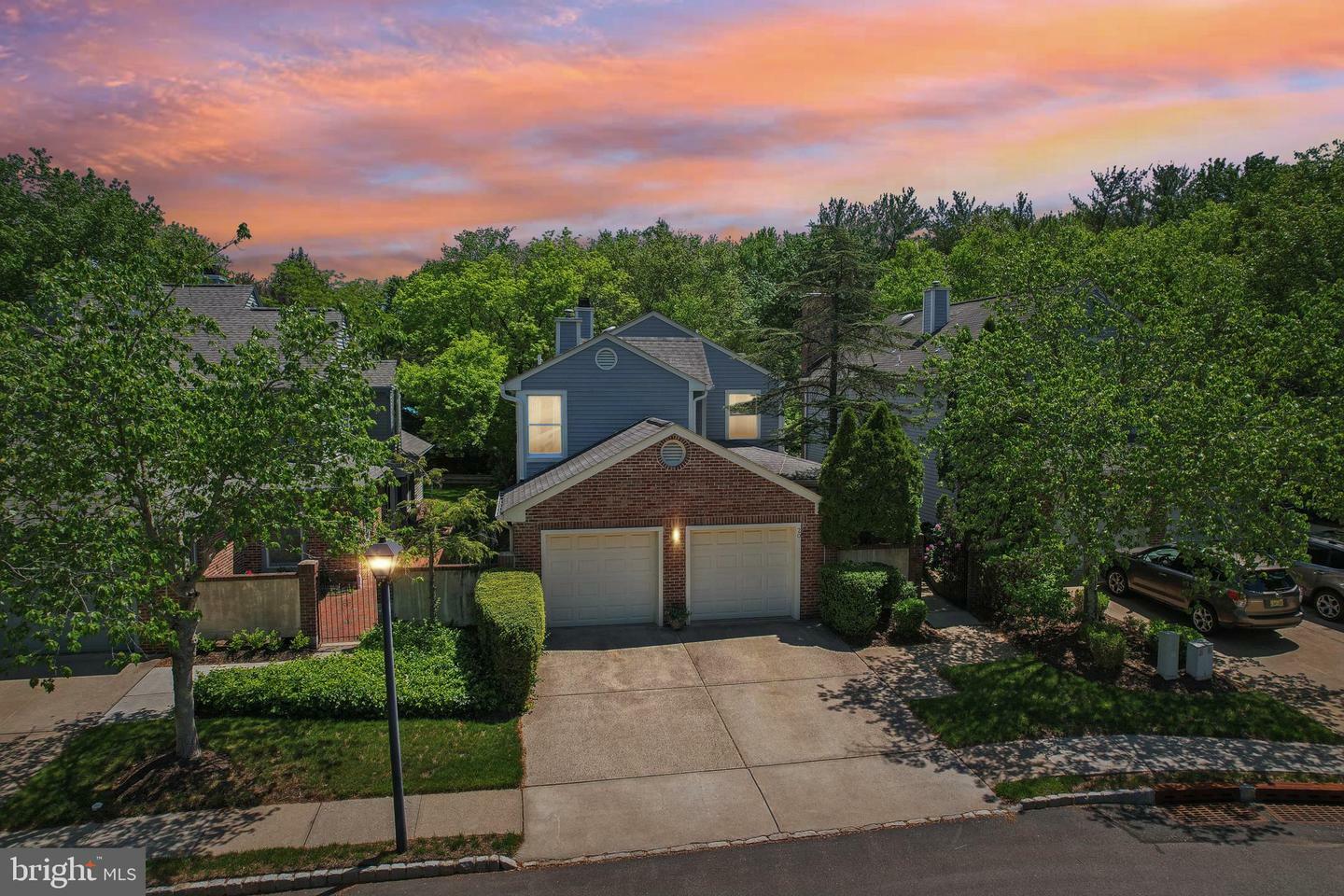 20 Stonebridge La  Princeton NJ 08540 photo