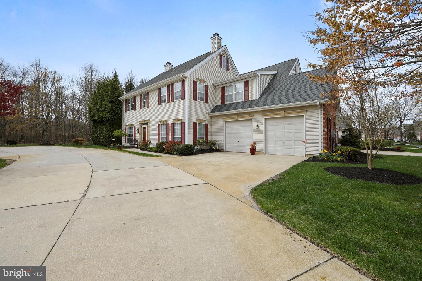Property Photo: 63 Grand Banks Circle NJ 08053