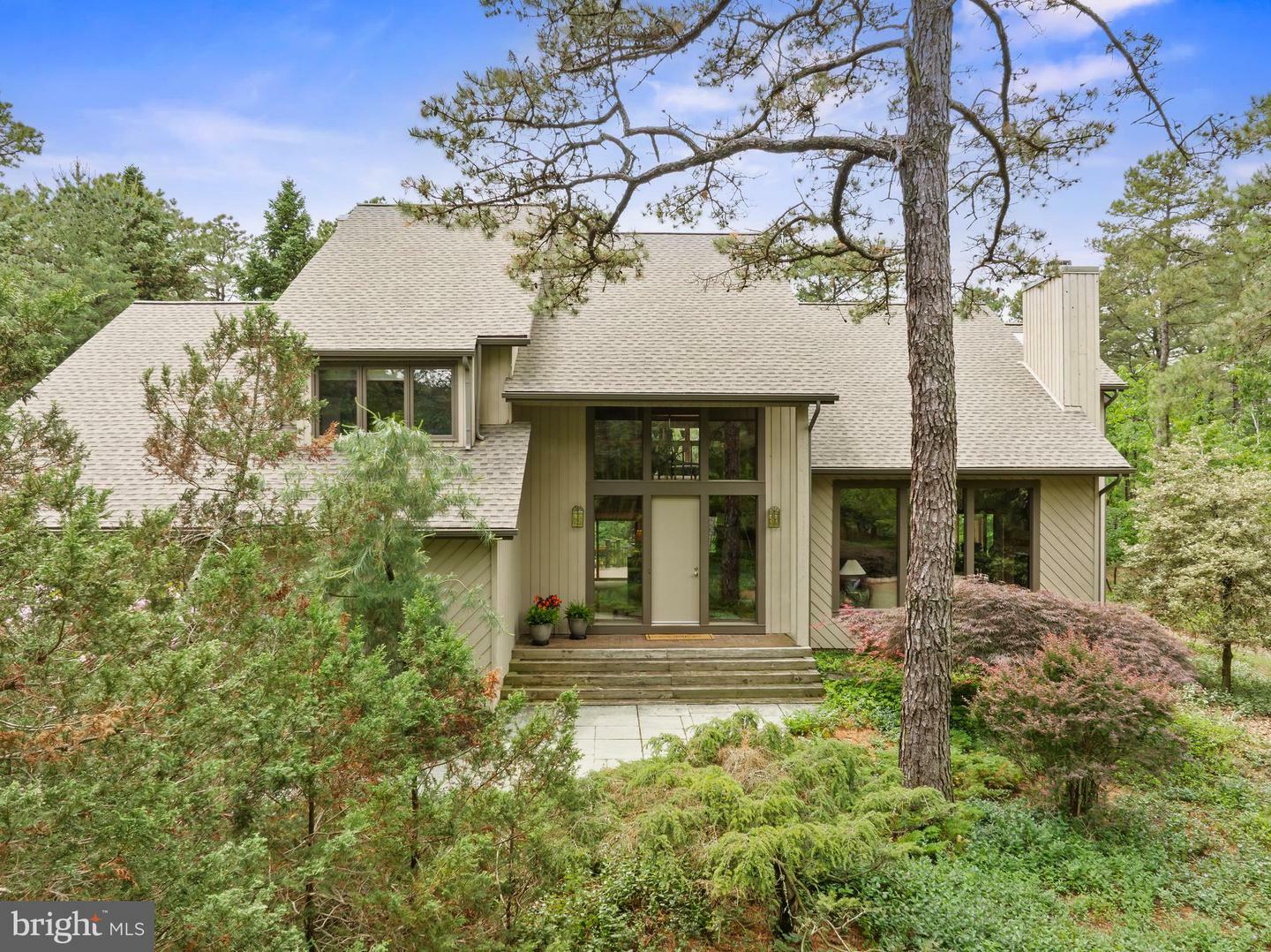 Property Photo: 10 Baydon Way NJ 08055