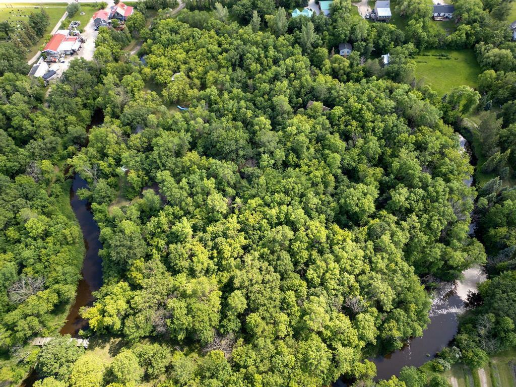 Property Photo: 339 Jolys Avenue West MB R0A 1V0