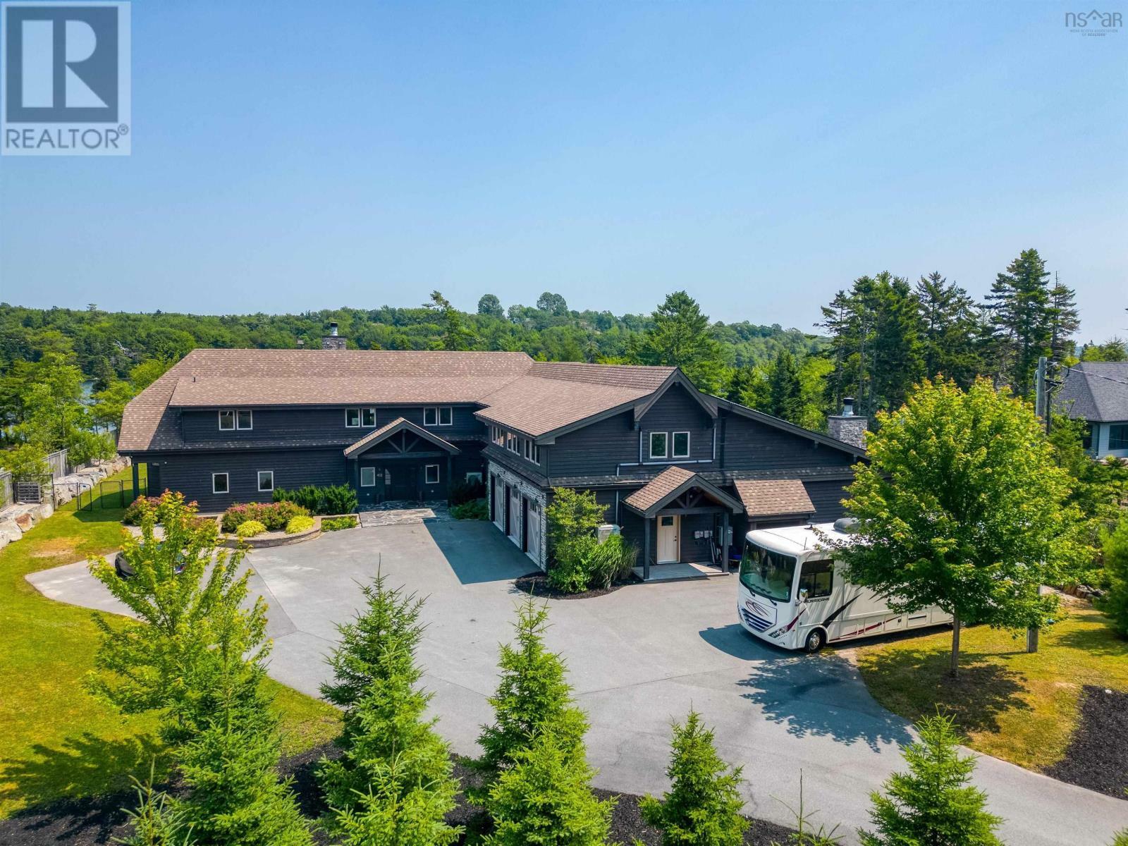 Property Photo: 402 Lochmoor Lane NS B2W 6C8