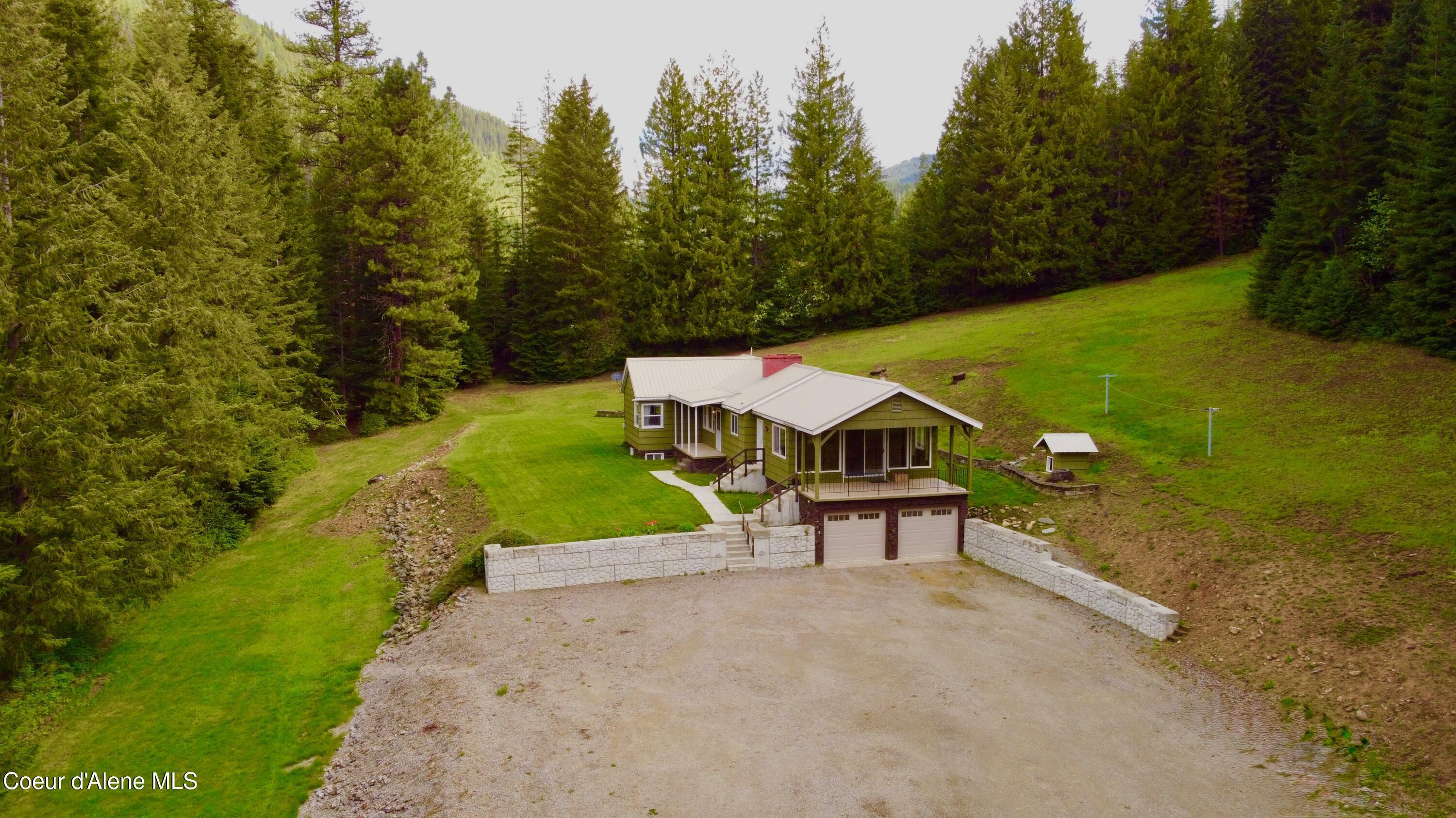 Property Photo: 2122 Nine Mile Creek Rd B ID 83873