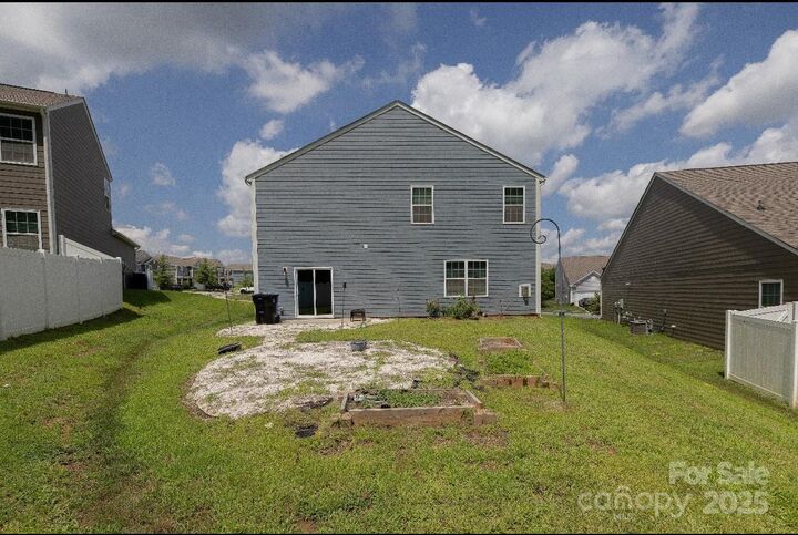 Property Photo:  184 Cherry Birch Street  NC 28117 
