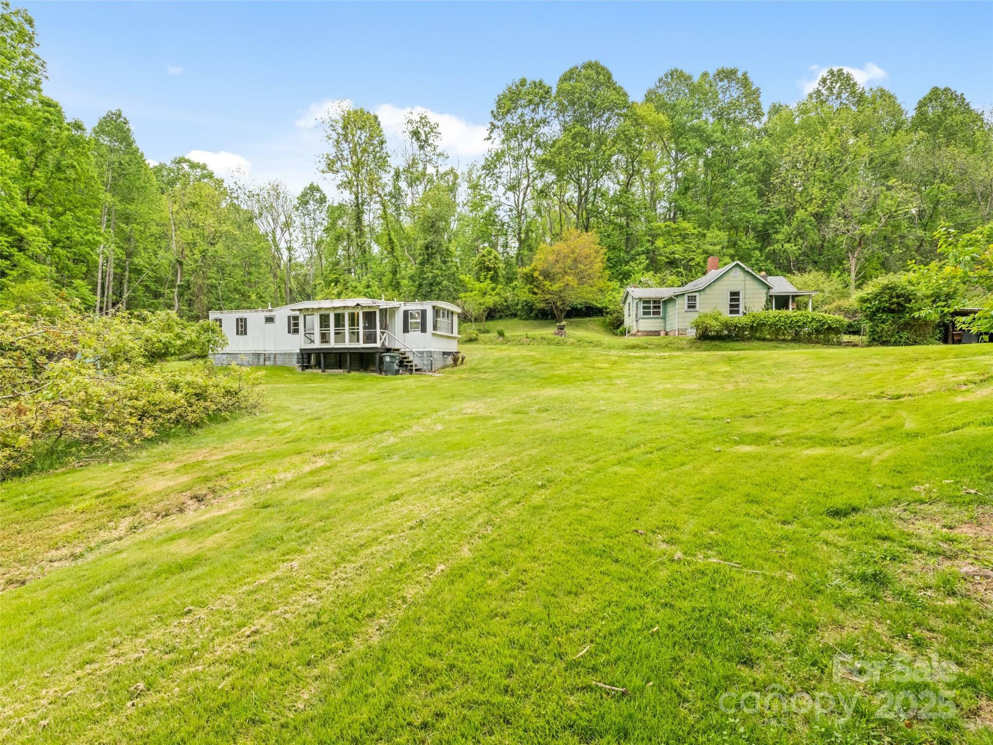140 Old Leicester Road  Asheville NC 28804 photo