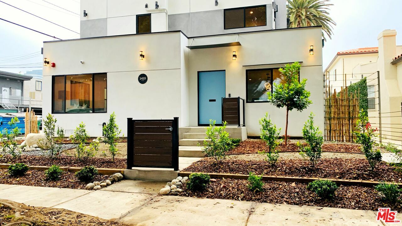 1419 Franklin St  Santa Monica CA 90404 photo