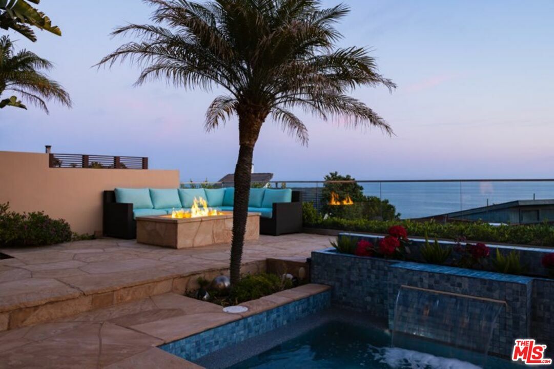 Property Photo: 31522 Broad Beach Rd CA 90265