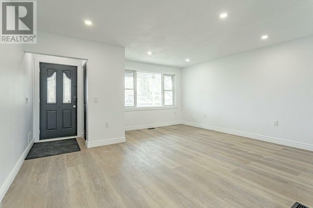 Property Photo:  987 Devine Street  ON N7S 1A9 