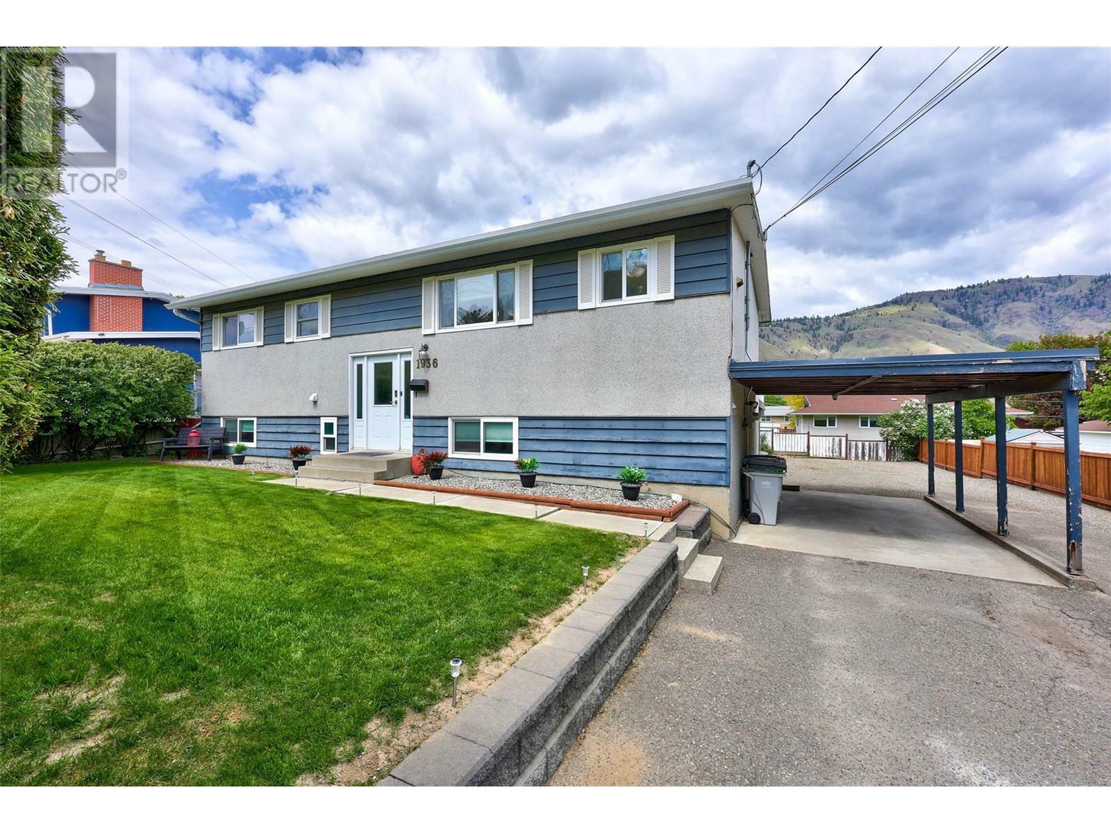 Property Photo:  1936 Valleyview Drive  BC V2C 4B9 