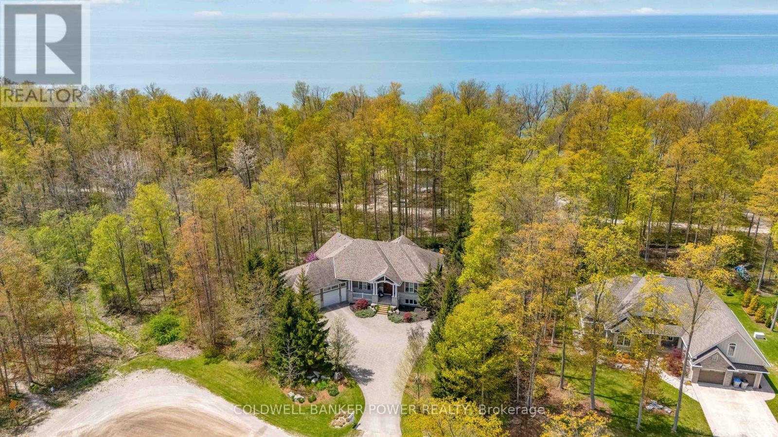 Property Photo: 75331 Maxobel Road ON N0M 1G0