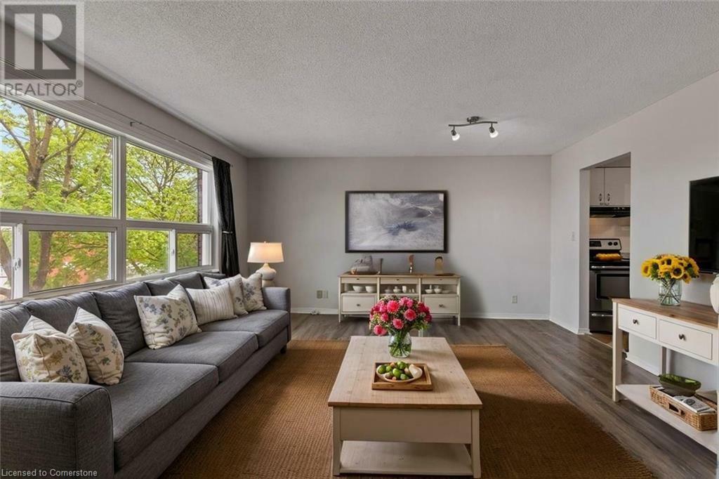 Property Photo: 30 Hugo Crescent 201 ON N2M 3Z2