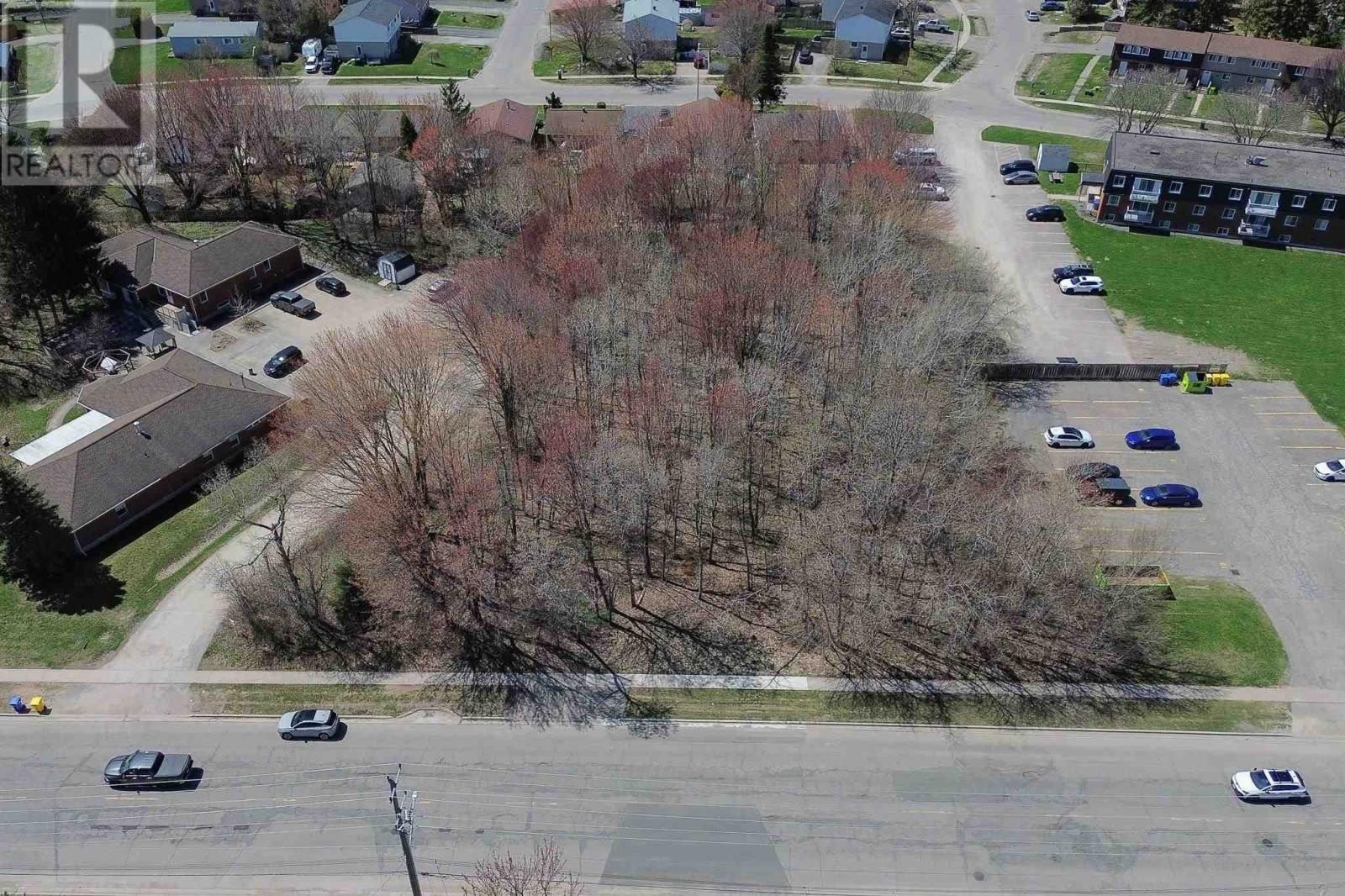 Photo de la propriété:  511 Boundry Rd  ON P6A 5Z2 