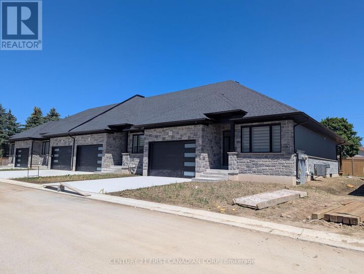 Property Photo: 32 Postma Crescent 6 ON N0M 1A0