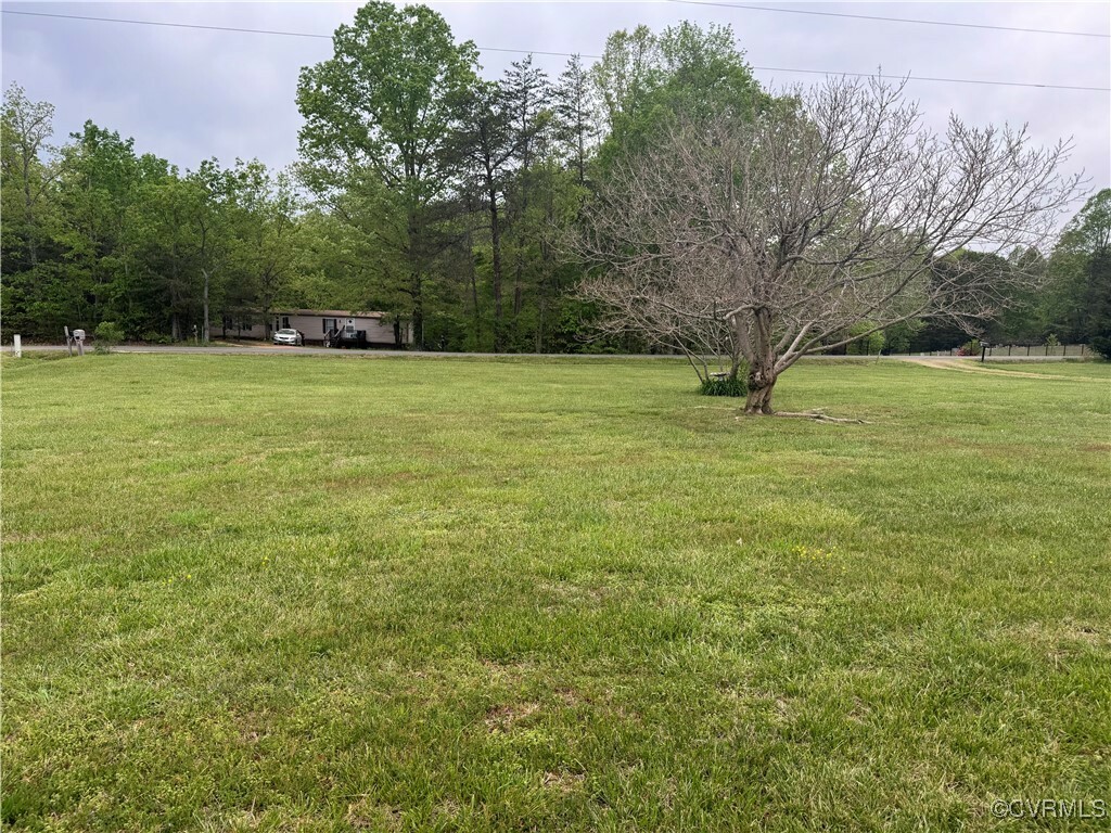 Property Photo: 1455 Hendricks Road VA 23958