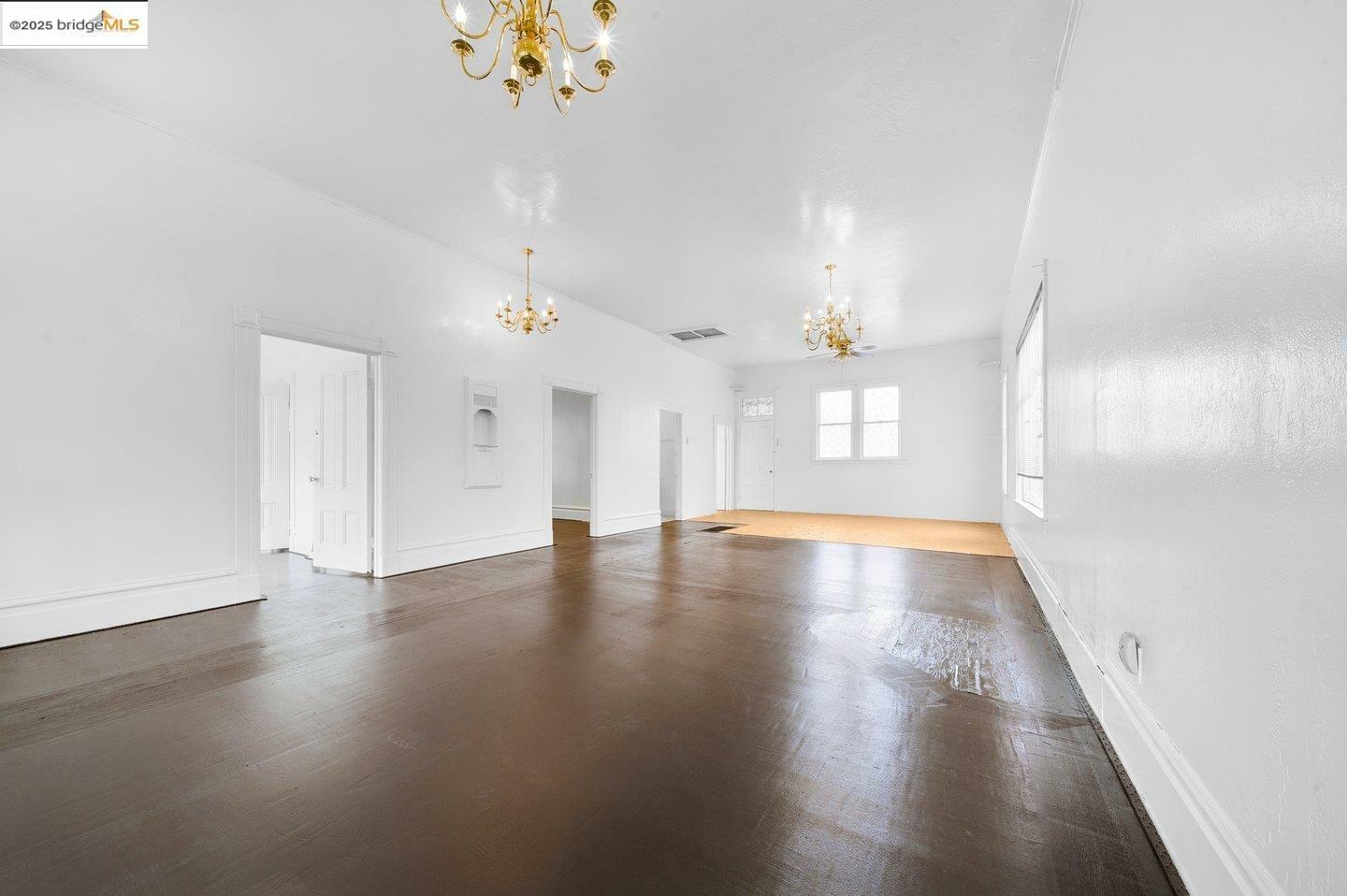 Property Photo: 106 Broad CA 94112