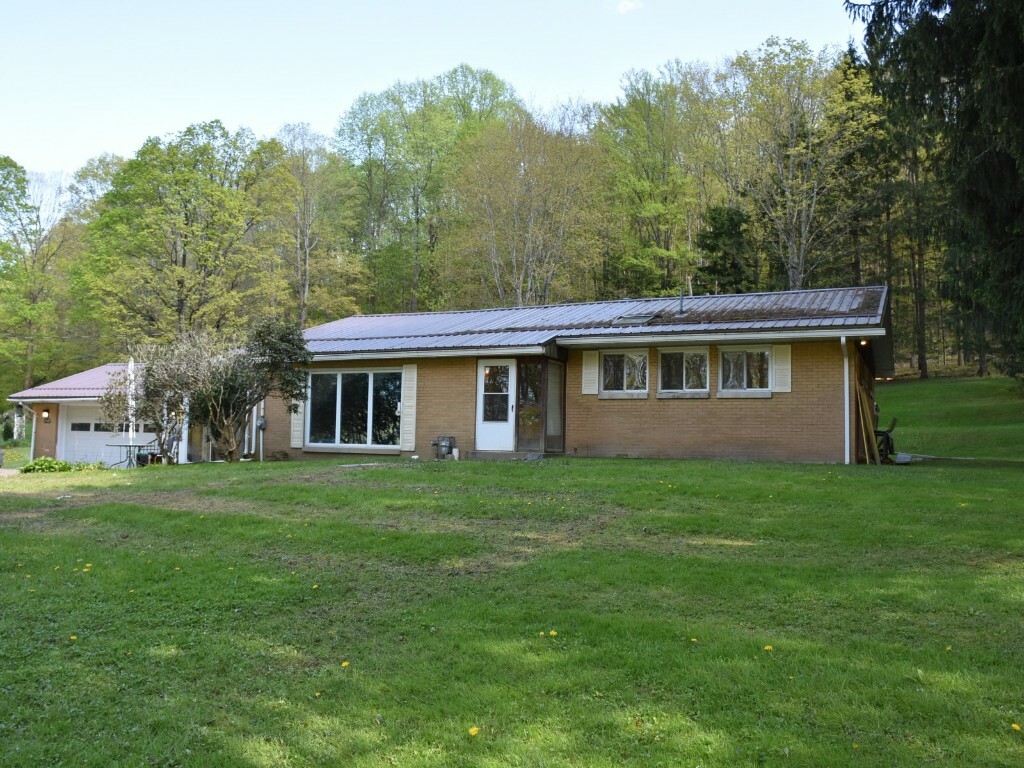 Property Photo: 17147 Carline Drive PA 16335
